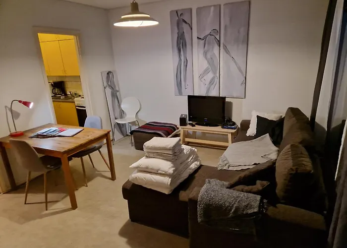 Riverside, Economy A 2